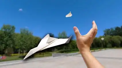 飞得超棒的回旋仿真纸飞机丛云翼