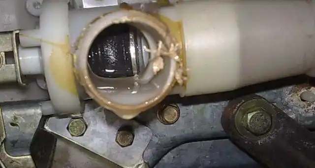 1,洗衣机产生不脱水现象的原因有很多,如果是偶尔一次不脱水,可能是