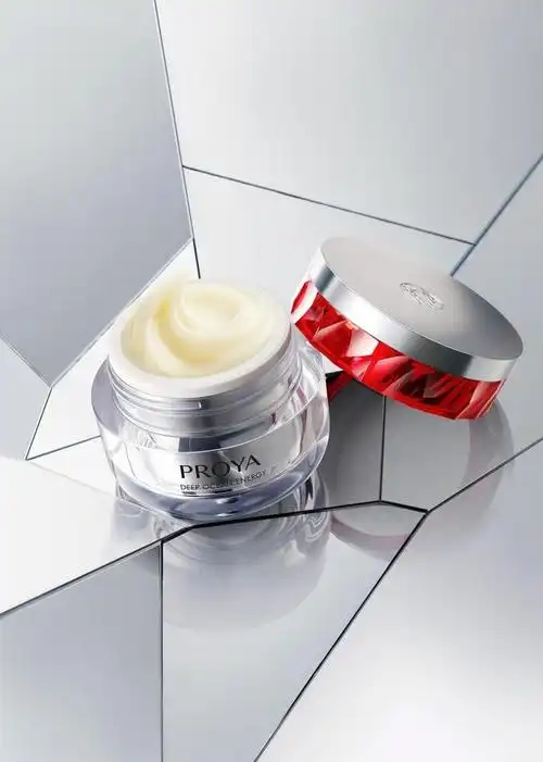 科学护肤,珀莱雅红宝石面霜2.0打造初抗老最优解