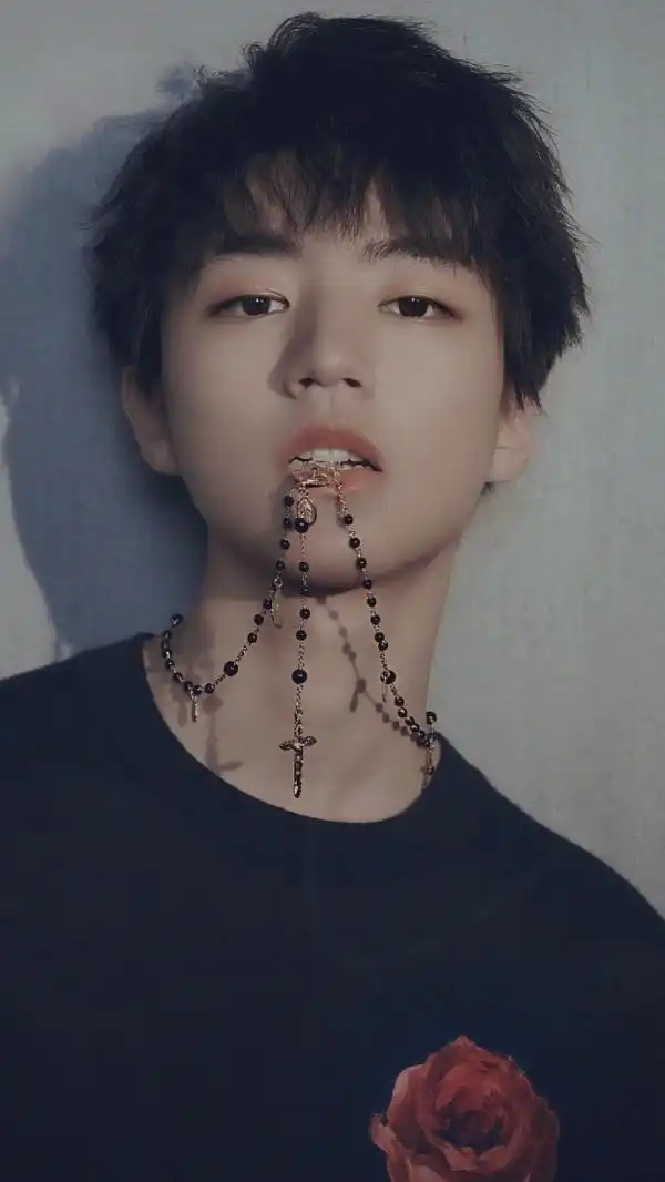 王俊凯超帅超撩人的图片大全确认过眼神是我想嫁的人