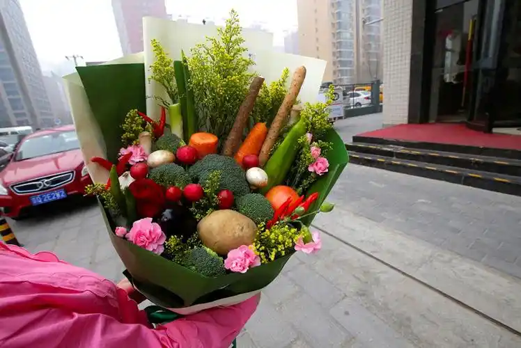 蔬菜花束送给妈妈,胜过保健品