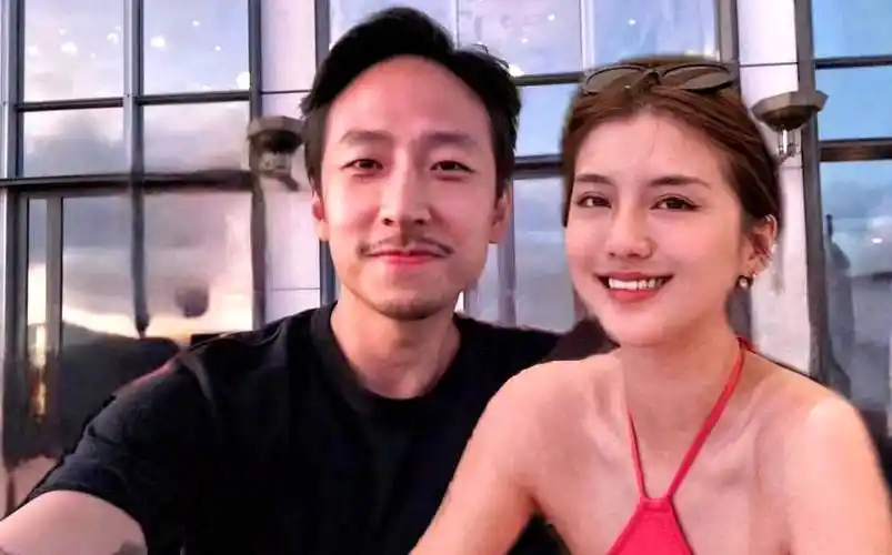 吴千语施伯雄首度录综艺,无名指已戴上同款戒指,与三对夫妻同场_林峯