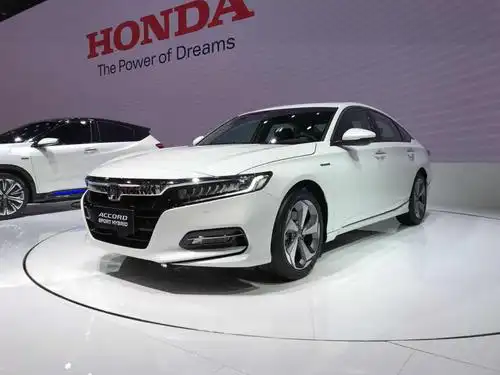 量产版第十代混动雅阁北京车展正式亮相频道推荐-新浪汽车