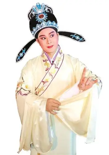 潮剧当家小生王锐光精益求精勤打造——新时代绽放新光彩