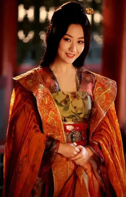 扮演萧美娘的白冰简历 内地女演员白冰饰萧美娘(3)