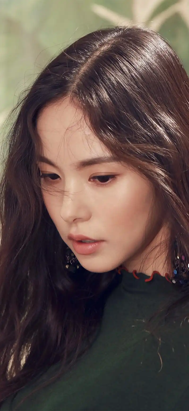 长发的女生唯美侧脸-美女-3g壁纸