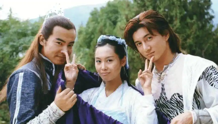 刚拍完《新倚天》,转身就去了《神雕侠侣》,难怪是实力派的演员_于波