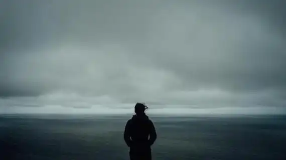 一个人感觉无助心累的心情句子