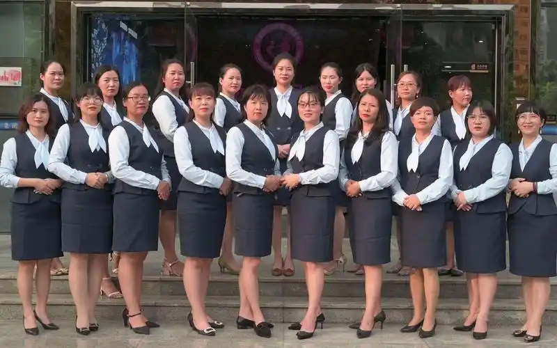 《孕宝国际》女员工合影