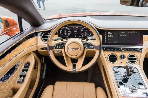 宾利 欧陆 2018款  2021款  2020款  2019款  2018款  2014款  2012款