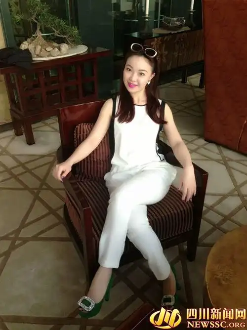 动车乘务员大赛美女如云