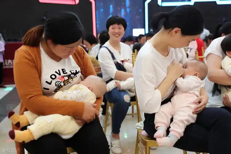 母乳妈妈遭遇的责难何时能停