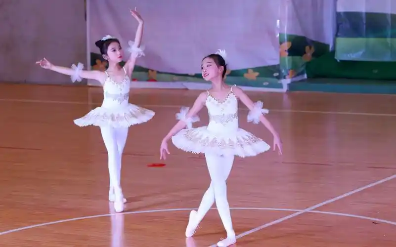 京山少儿舞蹈大赛开赛组图