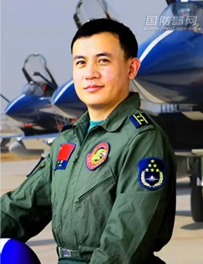 飞行员家信折射八一飞行表演队幸福密码