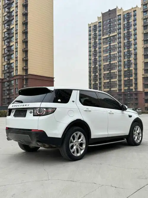 全款12万多,2015年89715路虎发现神行,新车指导价55.