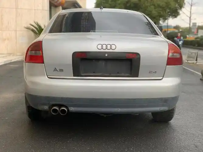 【杭州】2003年7月 奥迪 奥迪a6 2003款 2.4 手自一体 自动档