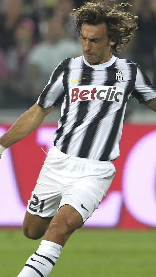 安德烈亚皮尔洛手机壁纸图片_安德烈亚皮尔洛高清手机壁纸_安德烈亚