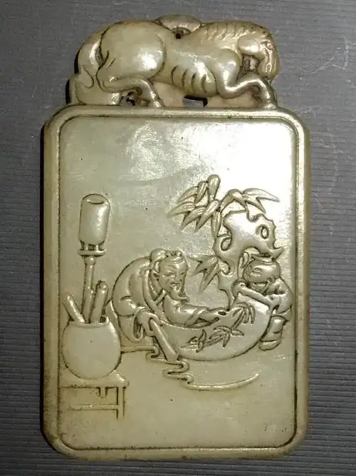 陆子冈玉雕真品图片