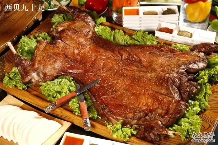 首届蒙古草原美食节在农家大院隆重举行