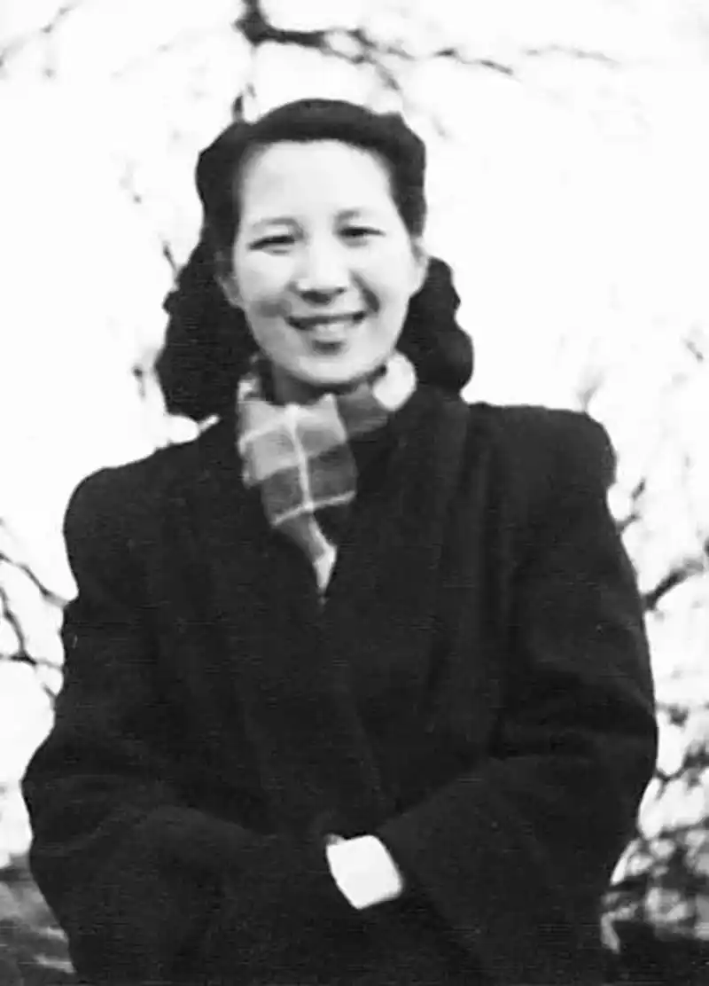 夏培肃在20世纪50年代设计试制成功中国第一台自行设计的通用电子数字