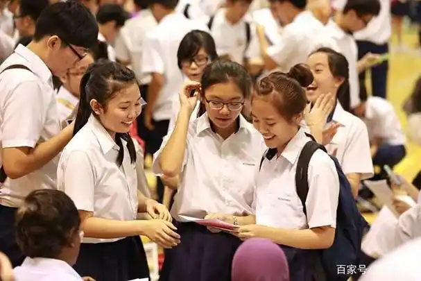 新加坡的教学,真正体现了"学生为主体"的思想,把教学方式落实在"