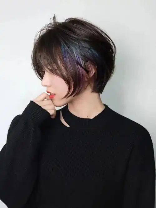 流行女士发型15款,多样时尚美美哒,让你大不一样插图1