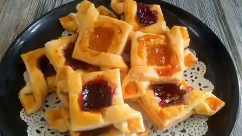 彩虹小厨您身边的美食 手把手教你做千层酥