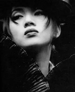 早期的港台女星,若要说"美得大气",其实是一种整体气象!