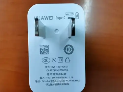 华为超级快充40w高仿充电器拆解hw100400c01