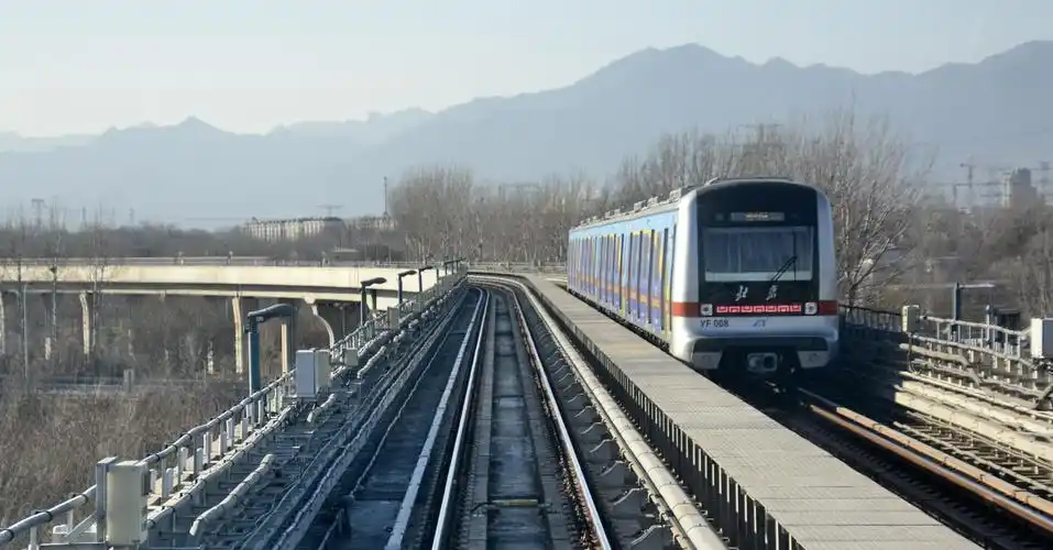 北京体验无人驾驶地铁