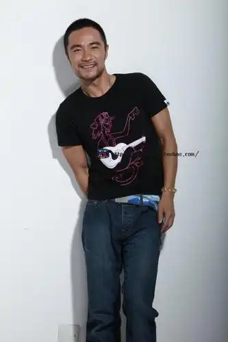 演员郭明翔简介