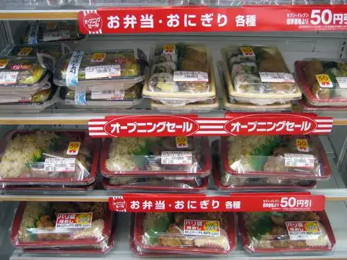 出国就是要逛便利店啊日本10款7eleven就可以买到的美食78方便又