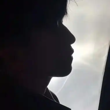 侧脸头像男生高冷霸气高清好看的男生头像冷酷帅气侧脸真人图片