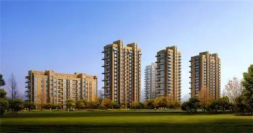 住宅座落的重要因素,古人以依山傍水为最佳地形,如果小区所在地理位置