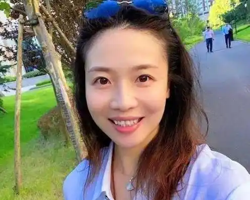 魏秋月展现出了出色的天赋,尤其是不断增长的身高为她成为一名优秀的