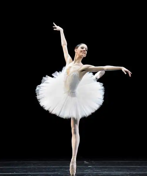 小精灵舞蹈教育开课喽暑期报名钜惠