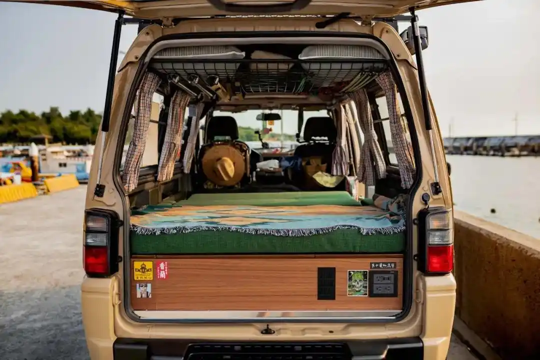 最能越野的面包房车,三菱得利卡四驱版改装