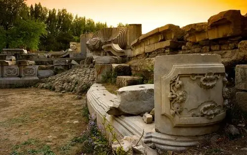 查看原图 上一张 下一张 简介 北京圆明园遗址图片桌