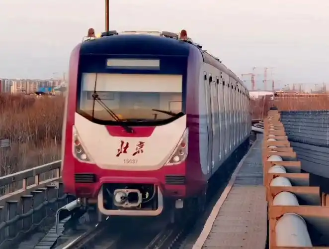 【北京地铁】15号线增购车bdk08型列车走行音实录 15037车组 望京东