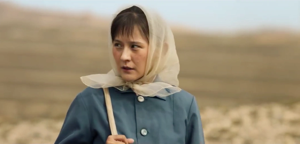 《山海情》上世纪最初的爱情,得福在火车上把所有钱都给了水花