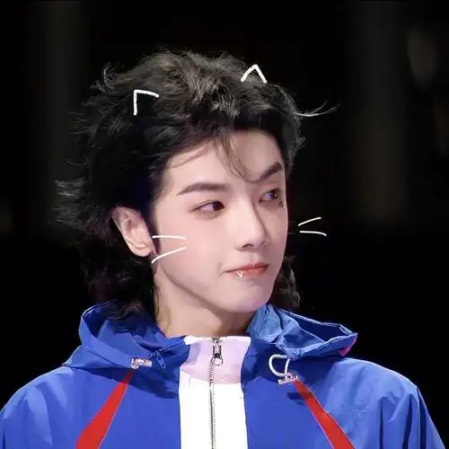 约定着最浪漫的时分,无论置身何处,朝彼此狂奔