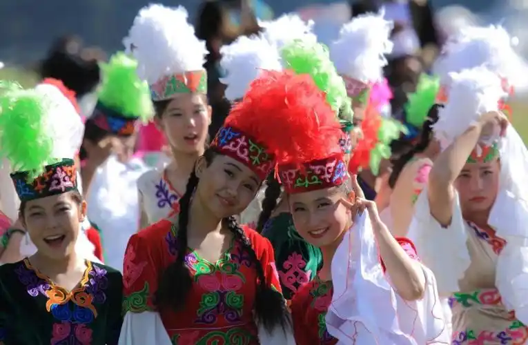 非遗在身边美衣盛宴哈萨克族服饰