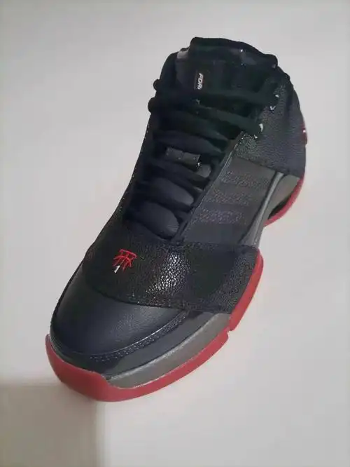 有喜欢麦迪6代的吗?#宝藏店铺  #买鞋  #潮牌  #麦迪  #tmac6