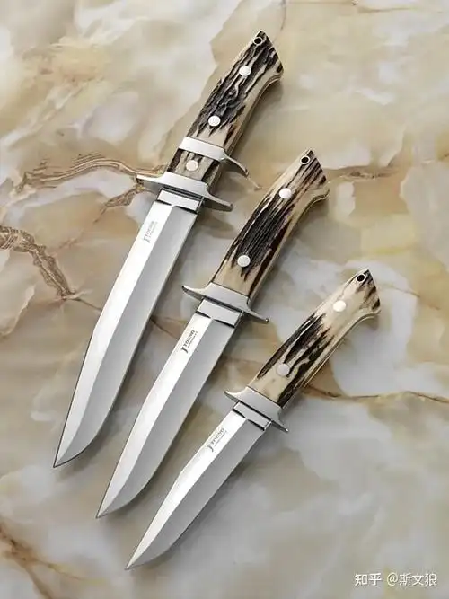 2021年全世界最好的艺术刀之9美国约翰杨的匕首