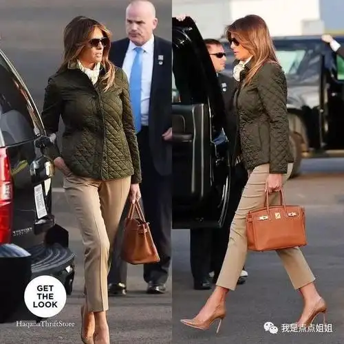 梅拉尼娅穿蓝色修身毛衣搭白色裤子气势十足19米儿子抢镜