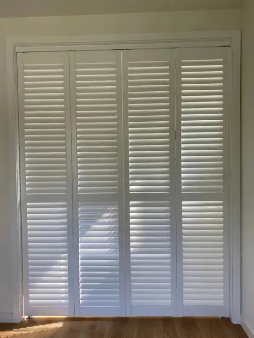 衣帽间终于装上了心心念念的百叶门