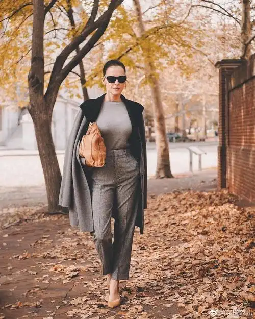 t型身材的小仙女们适合穿什么类型的衣服?