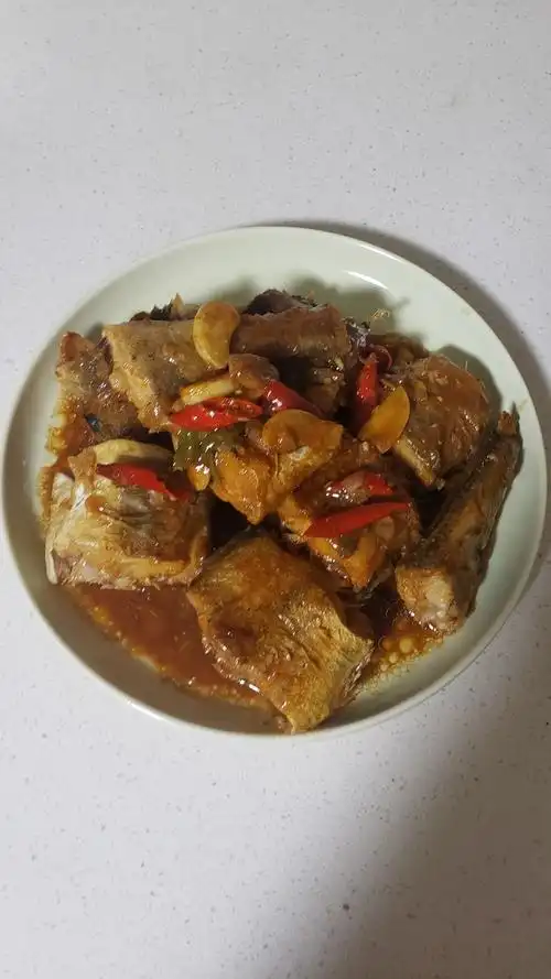 家庭红烧明太鱼的做法