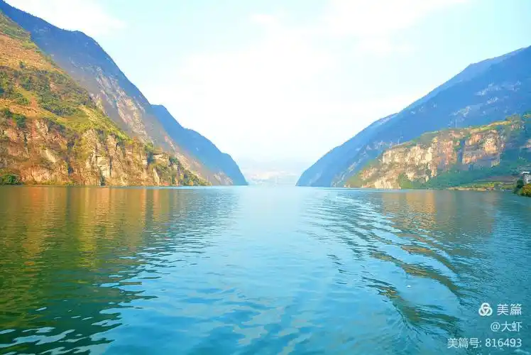 长江三峡徒步,再见巫山红叶.