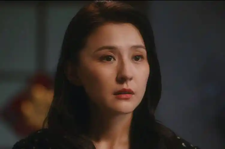 《无所畏惧》罗英子离婚也不懂,小保姆张士兰才是真正的狠角色_刘铭